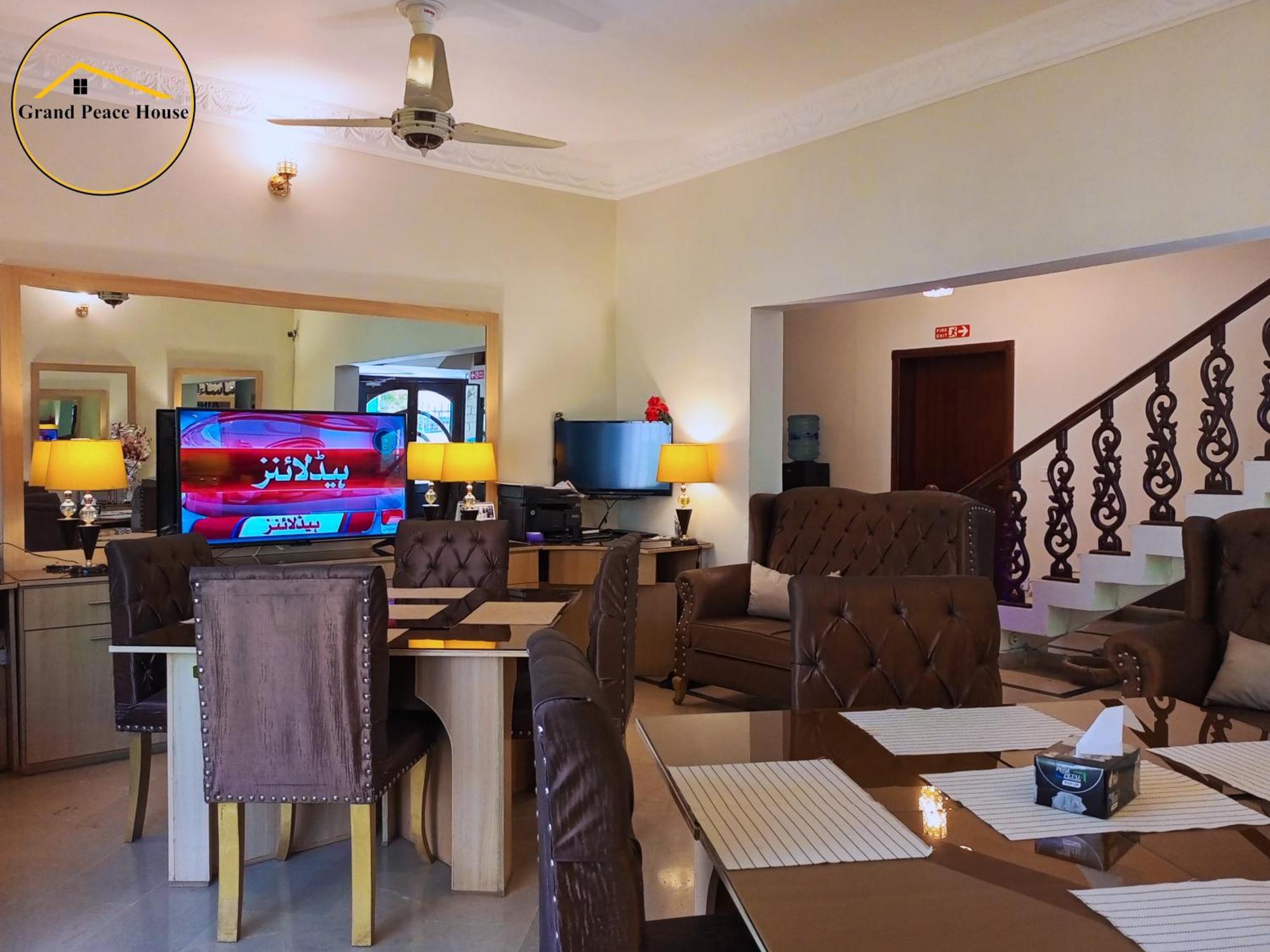 Grand Peace House I Bed & Breakfast İslamabad Dış mekan fotoğraf