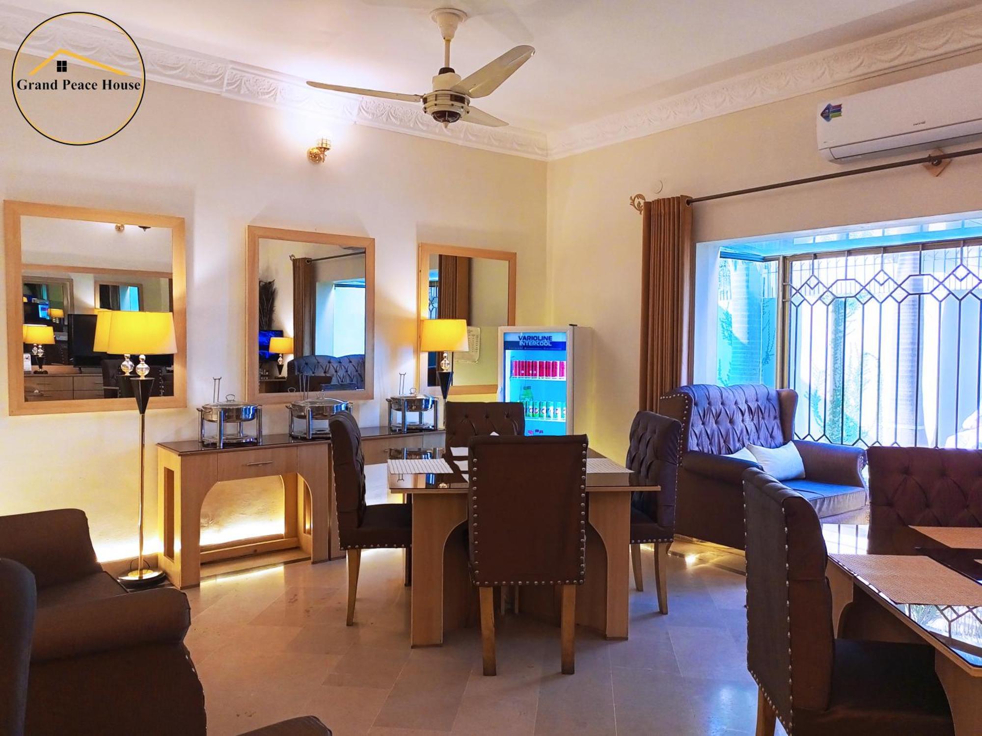 Grand Peace House I Bed & Breakfast İslamabad Dış mekan fotoğraf