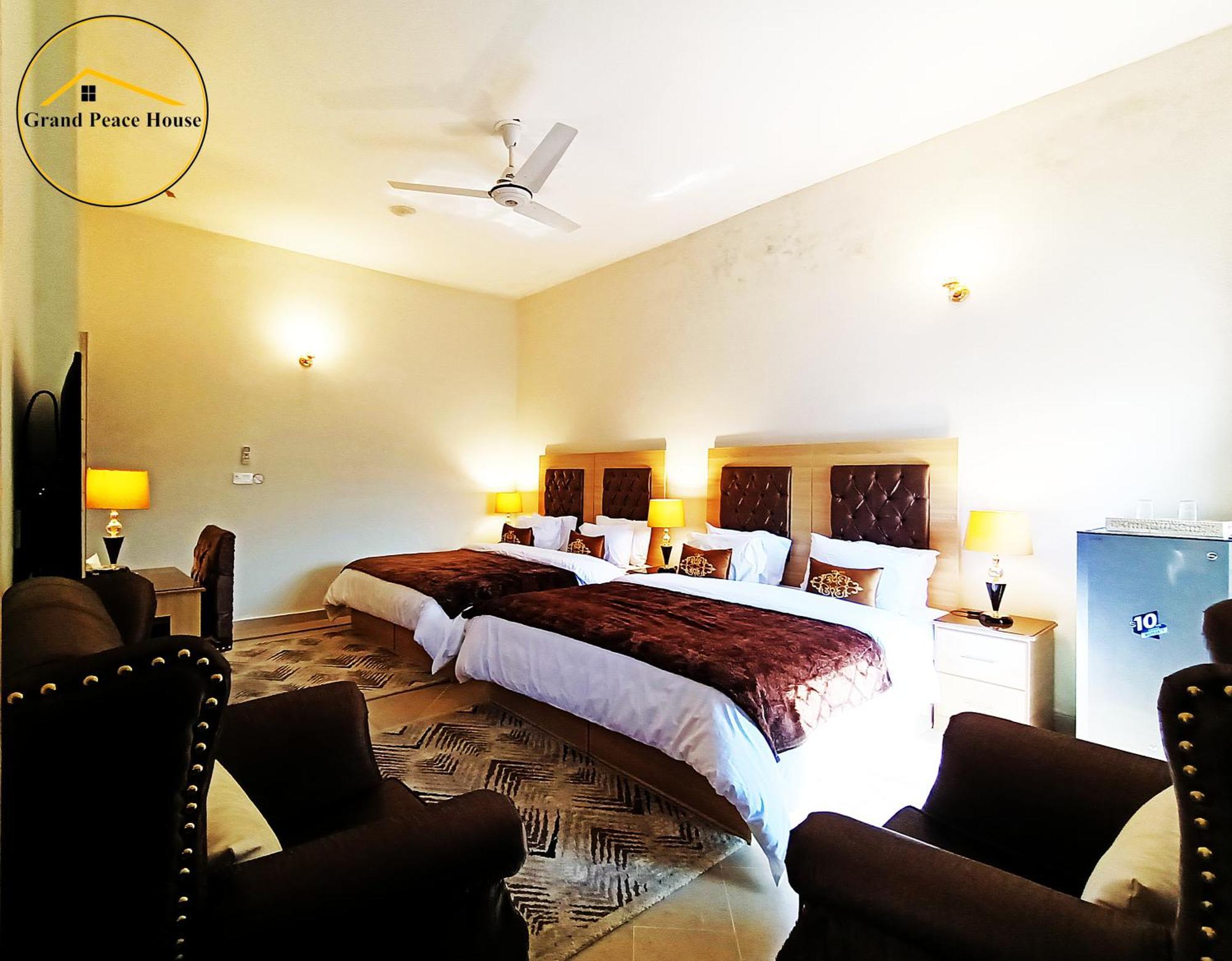 Grand Peace House I Bed & Breakfast İslamabad Dış mekan fotoğraf