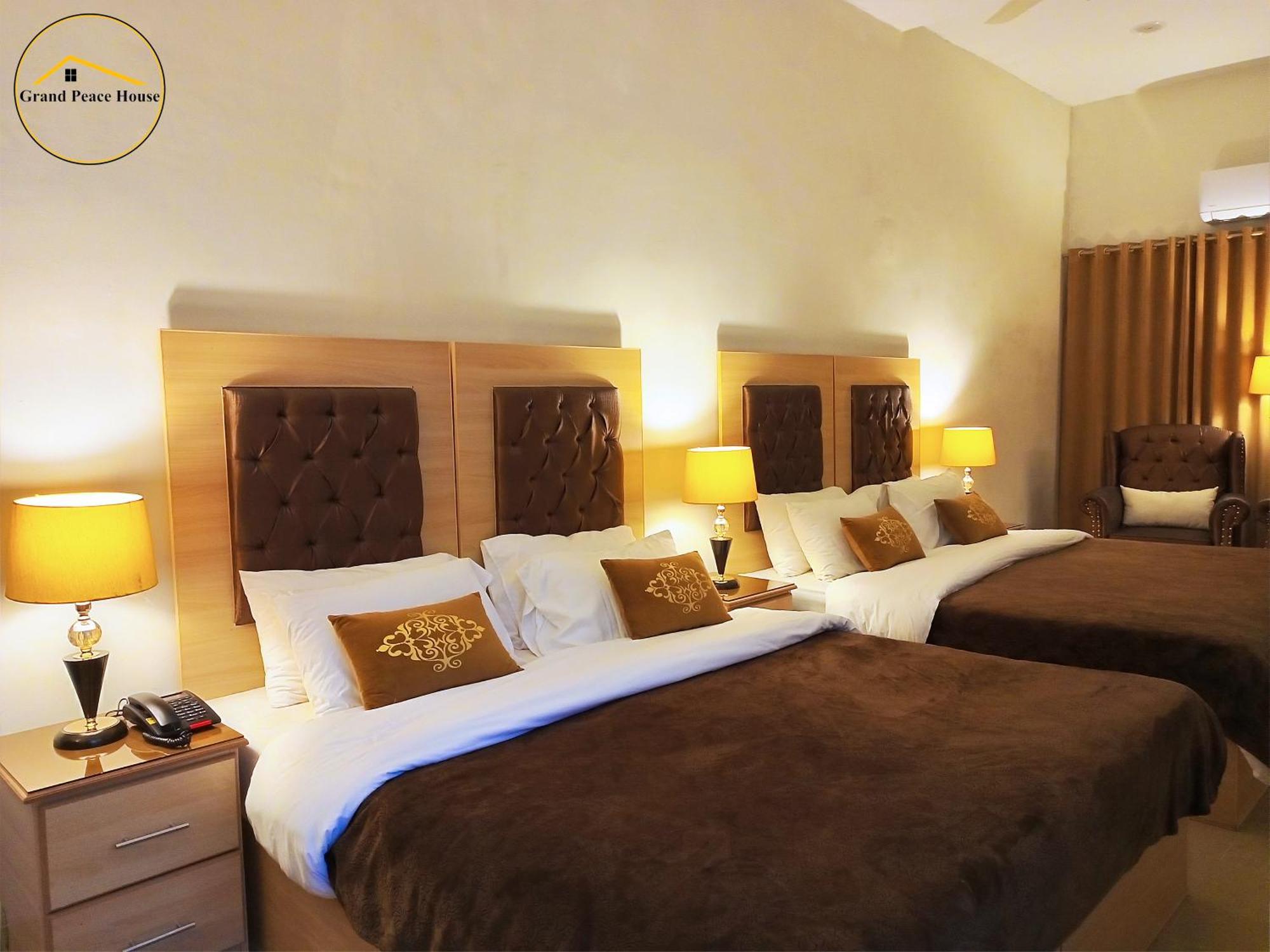 Grand Peace House I Bed & Breakfast İslamabad Dış mekan fotoğraf